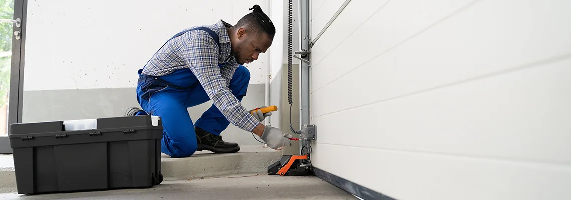 Liftmaster Garage Door Won't Move in Lake in the Hills, Illinois